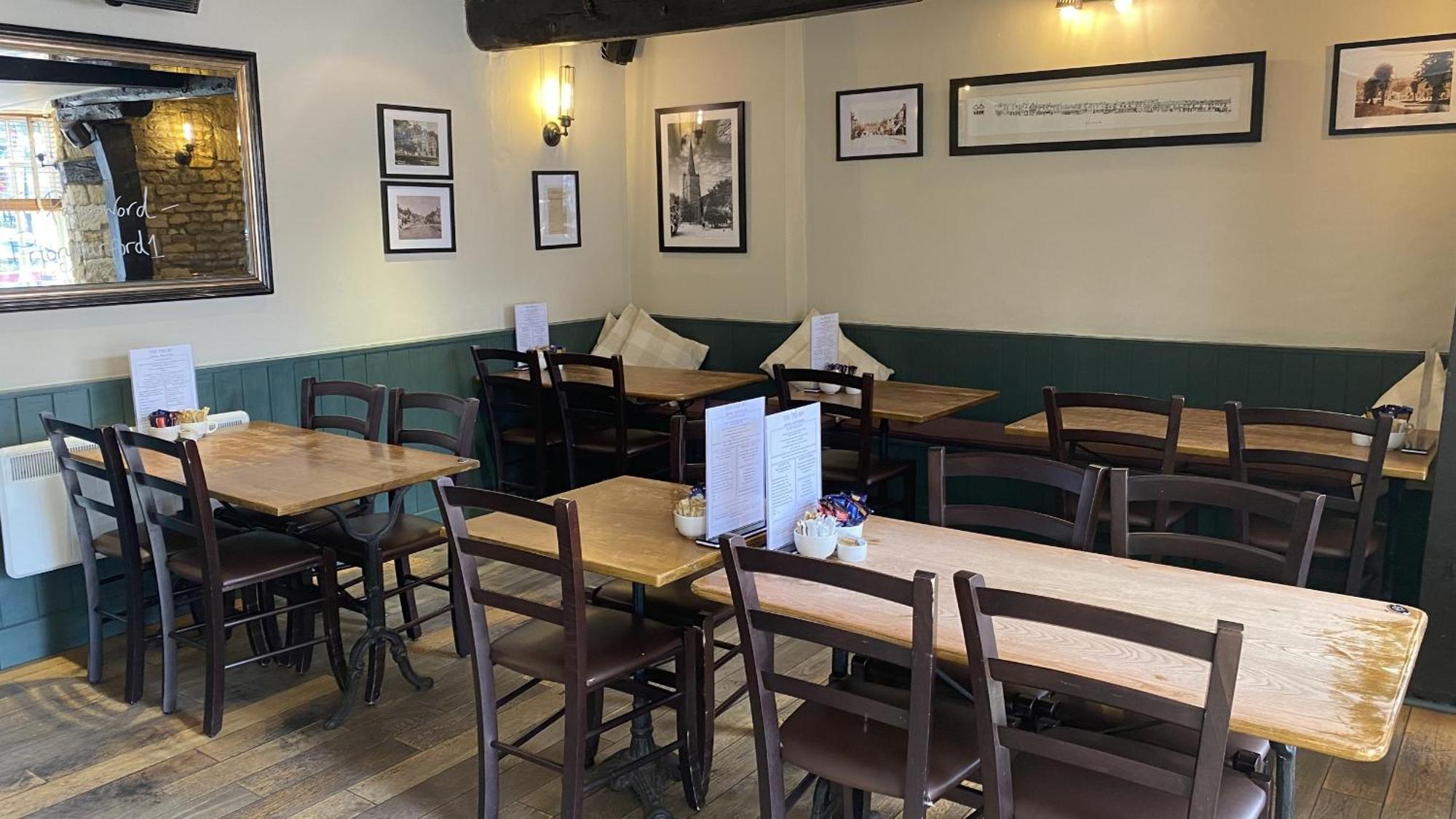 Priory Tearooms Burford With Rooms Εξωτερικό φωτογραφία