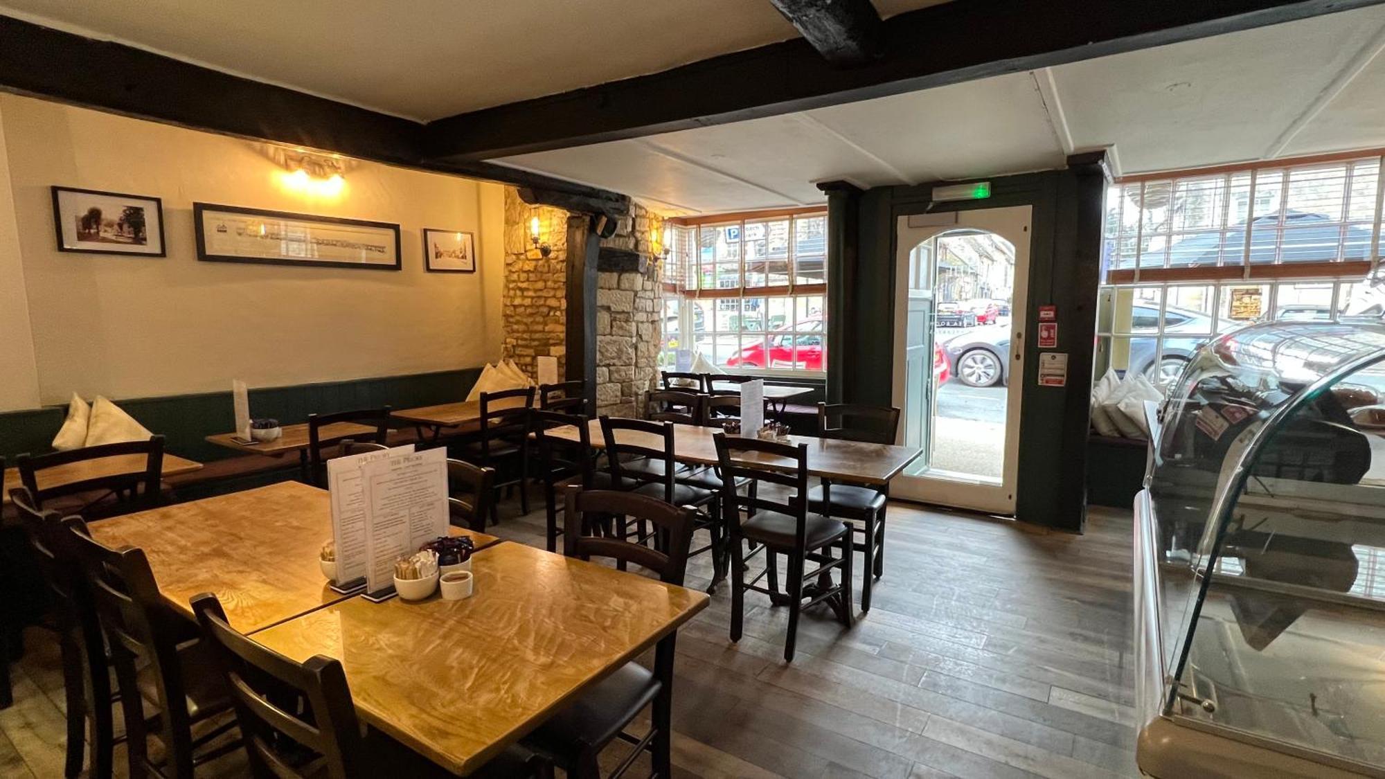 Priory Tearooms Burford With Rooms Εξωτερικό φωτογραφία