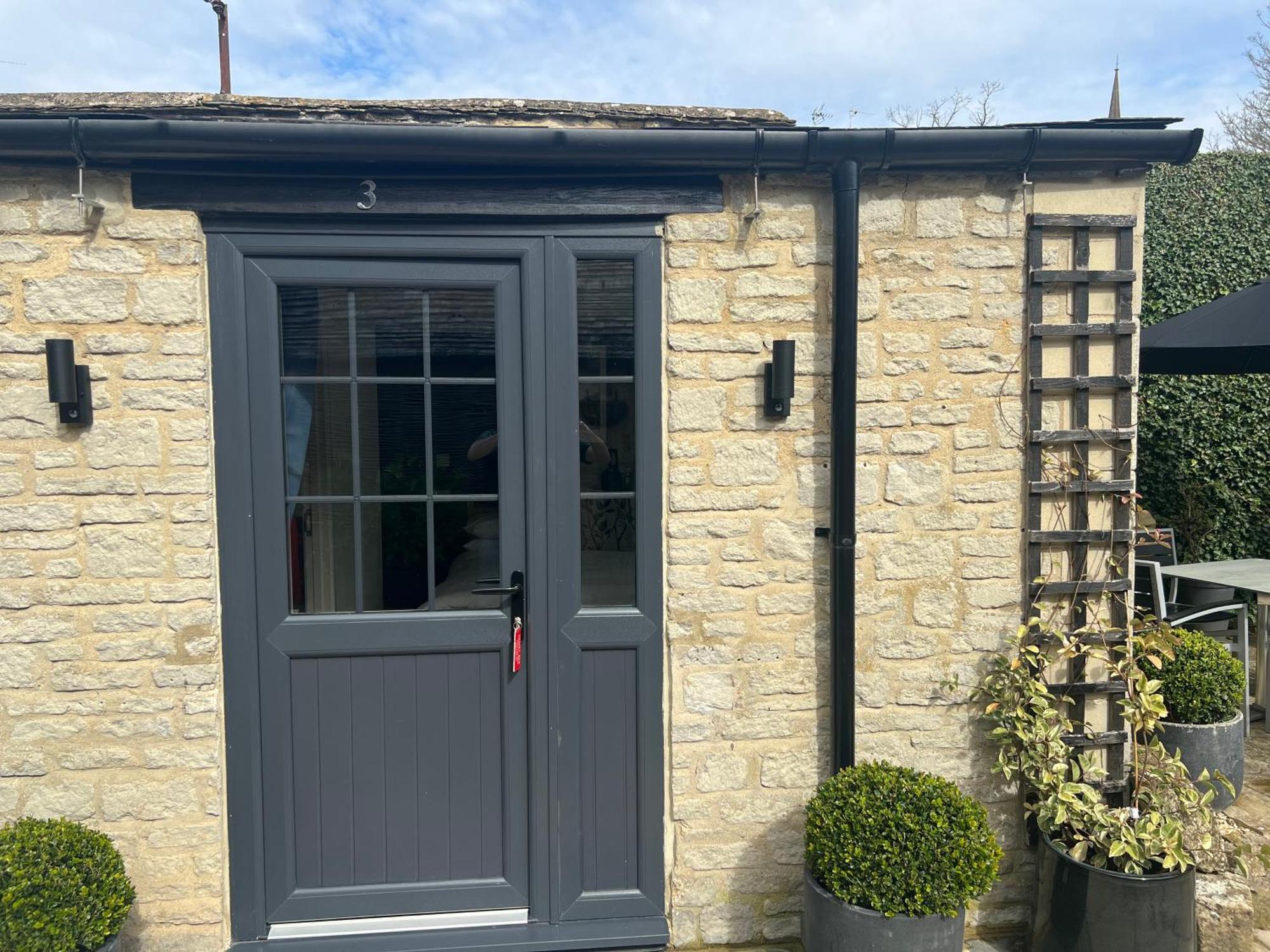 Priory Tearooms Burford With Rooms Εξωτερικό φωτογραφία