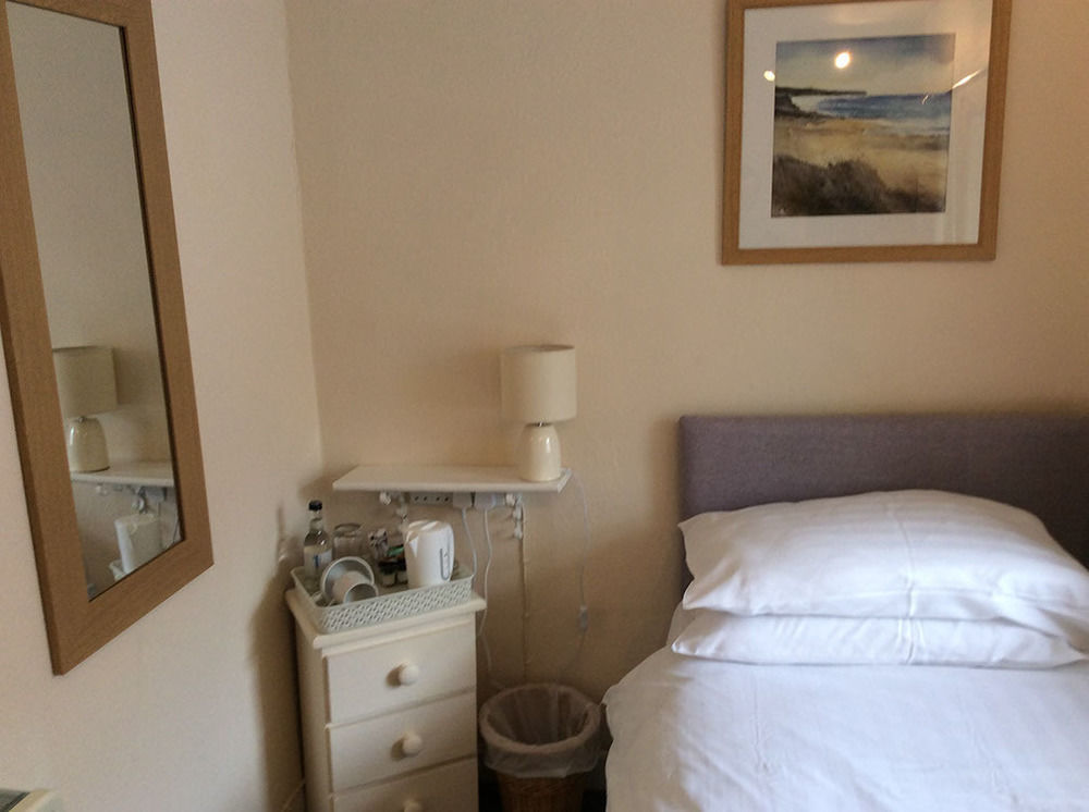 Priory Tearooms Burford With Rooms Εξωτερικό φωτογραφία